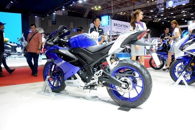 yamaha-yzf-r15-2017-ban-chinh-hang-tai-viet-nam-voi-gia-tu-70-trieu-dong
