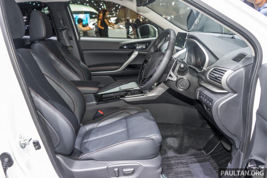 mitsubishi-trinh-lang-chiec-o-to-suv-chat-lu-gia-650-trieu-dong