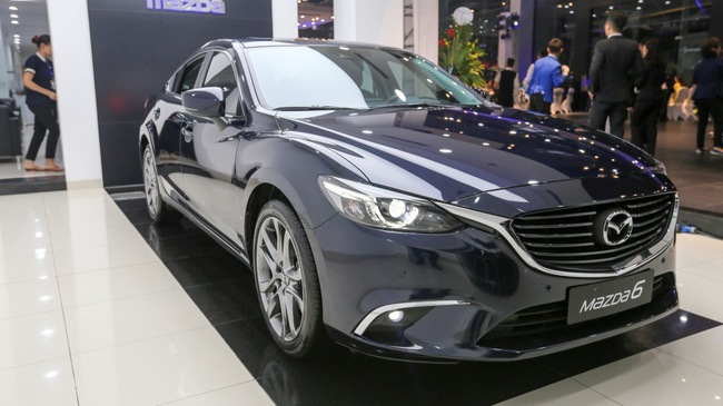 nguoc-xu-the-thi-truong-thaco-dong-loat-tang-gia-xe-mazda-trong-thang-11