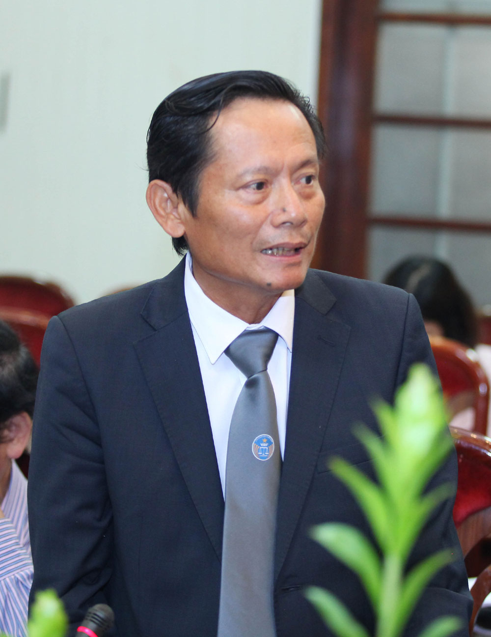 luat-su-bao-chua-cho-ong-dinh-la-thang-la-ai