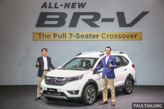 o-to-honda-7-cho-440-trieu-hatchback-4-cho-234-trieu-hot-nhat-2017