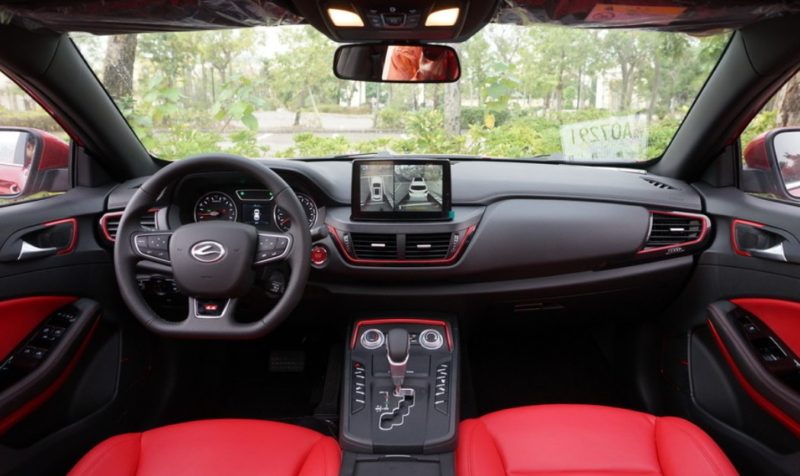 suv-nhai-gla-mercedes-benz-gia-chi-279-trieu-vua-trinh-lang-co-gi-hot