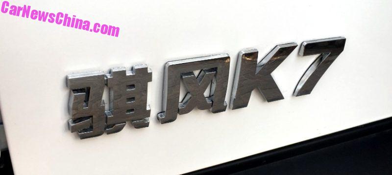 o-to-dia-hinh-dien-made-in-china-nhai-mercedes-benz-g-class-gia-chi-821-trieu-dong