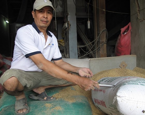 tiet-lo-danh-tinh-chu-nhan-cua-so-vang-de-quen-trong-bao-lua-o-binh-dinh