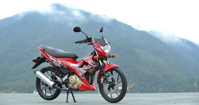 cap-nhat-bang-gia-xe-may-suzuki-moi-nhat-thang-32018