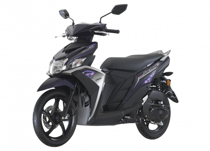 xe-tay-ga-gia-hon-31-trieu-dong-cua-yamaha-ra-3-mau-moi-dep-long-lanh