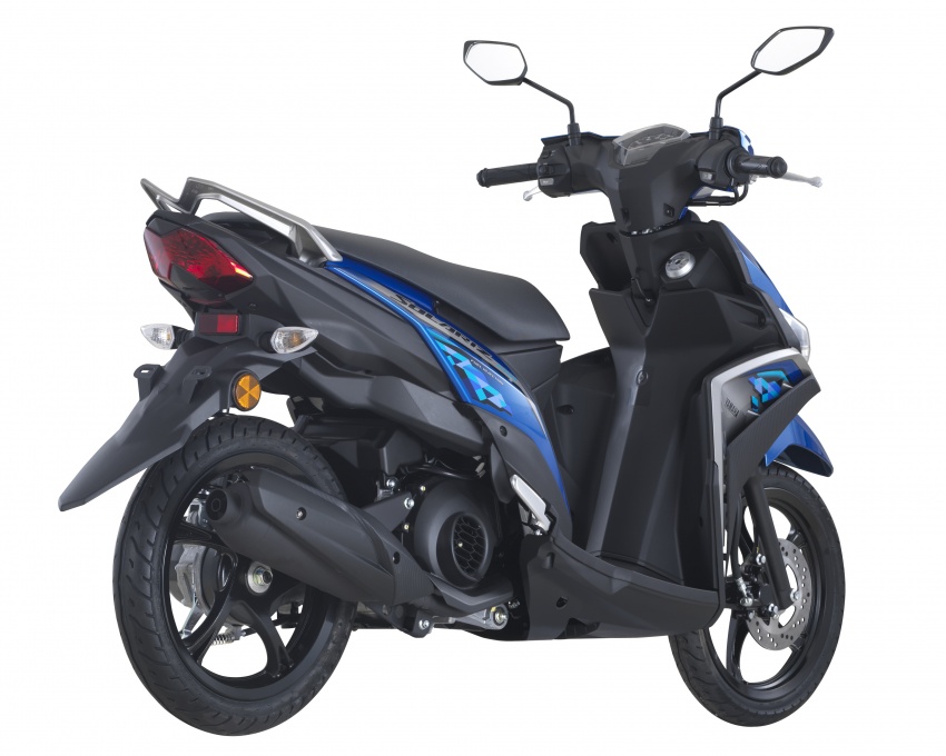 xe-tay-ga-gia-hon-31-trieu-dong-cua-yamaha-ra-3-mau-moi-dep-long-lanh