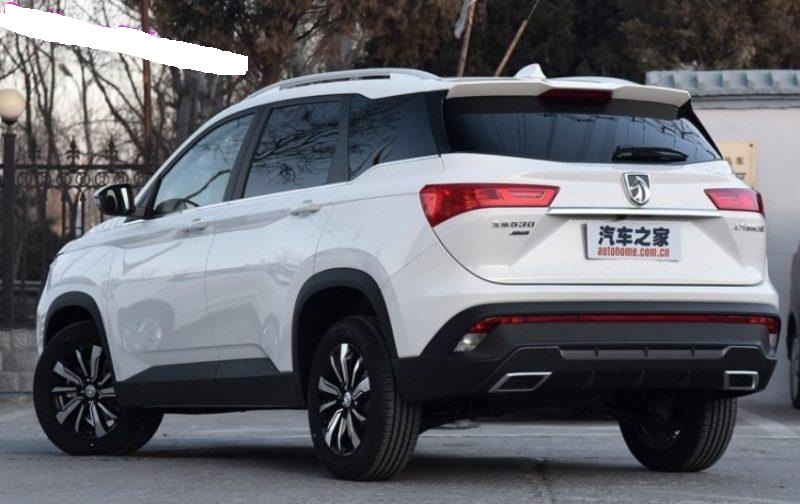 can-canh-suv-5-cho-made-in-china-moi-dep-long-lanh-gia-chi-265-trieu-dong