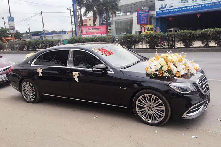 moi-mua-mercedes-maybach-8-ty-dai-gia-hai-phong-lai-ngay-di-hoi-vo