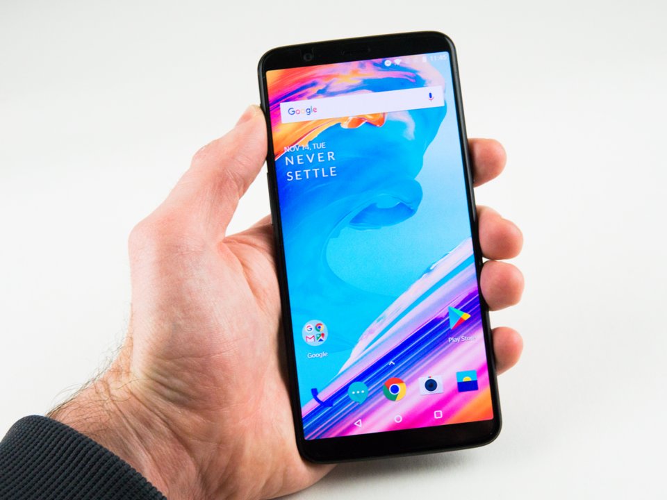 oneplus-6-smartphone-duoc-mong-doi-nhat-nam-2018-co-gi-hay