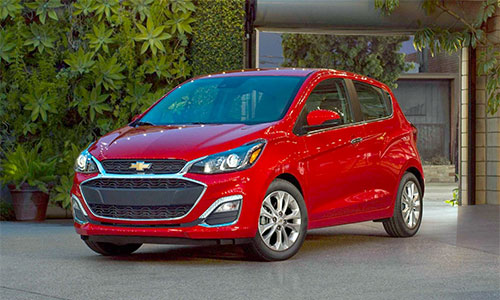 chevrolet-spark-2019-gia-chi-295-trieu-dong-vua-ra-mat-hap-dan-co-nao