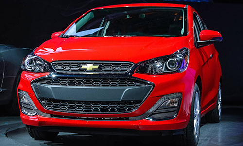 chevrolet-spark-2019-gia-chi-295-trieu-dong-vua-ra-mat-hap-dan-co-nao