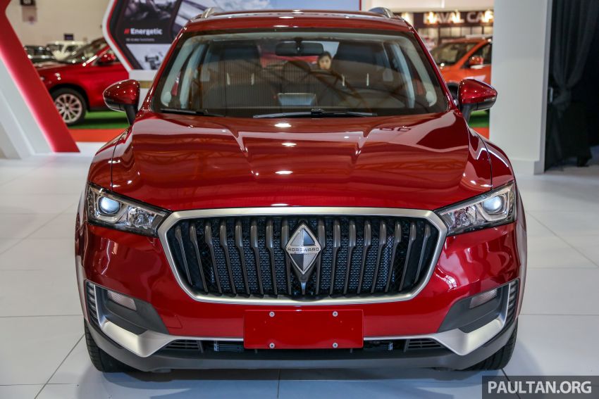hai-chiec-suv-dep-long-lanh-gia-khoang-570-trieu-dong-sap-trinh-lang-co-gi-hay