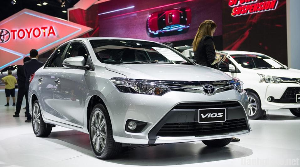 cap-nhat-bang-gia-xe-toyota-moi-nhat-tai-thi-truong-viet-xe-noi-nhan-uu-dai-khung