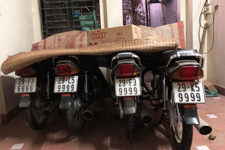 9x-bac-ninh-rao-ban-ca-dan-xe-honda-dream-gia-hon-1-ty-dong