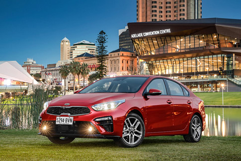 kia-cerato-2018-ra-mat-tai-uc-gia-chi-346-trieu-dong
