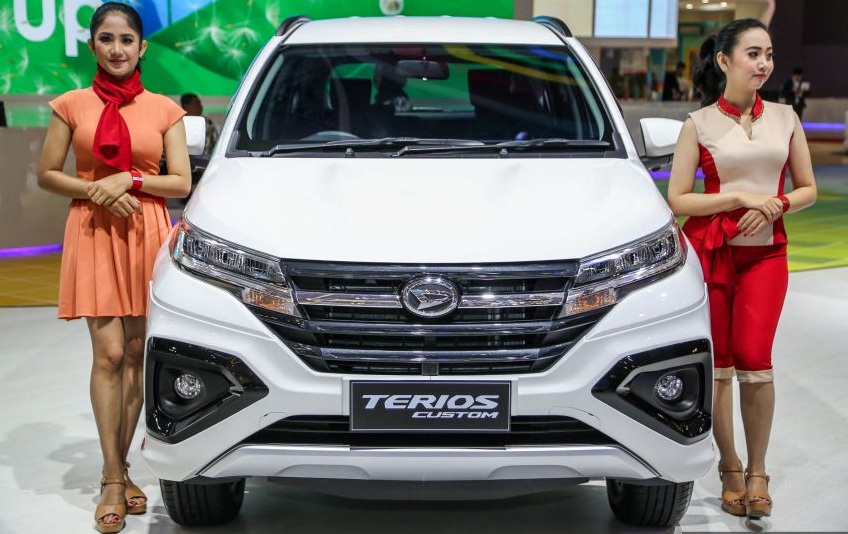 chiec-o-to-suv-7-cho-cua-daihatsu-vua-ra-mat-gia-chi-tu-385-trieu-co-gi-dac-biet