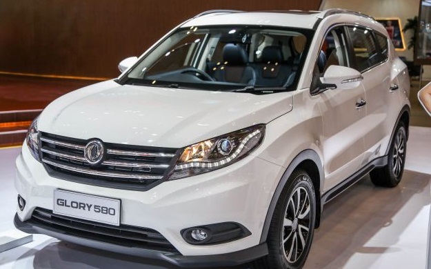 chiec-o-to-suv-7-cho-made-in-china-dep-long-lanh-gia-chi-393-trieu-dong-gay-sot