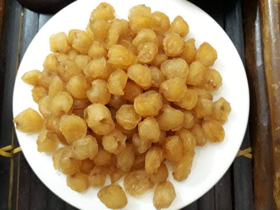 long-nhan-vao-mua-khach-mua-lien-chuc-kg-mang-di-bieu-troi-tay