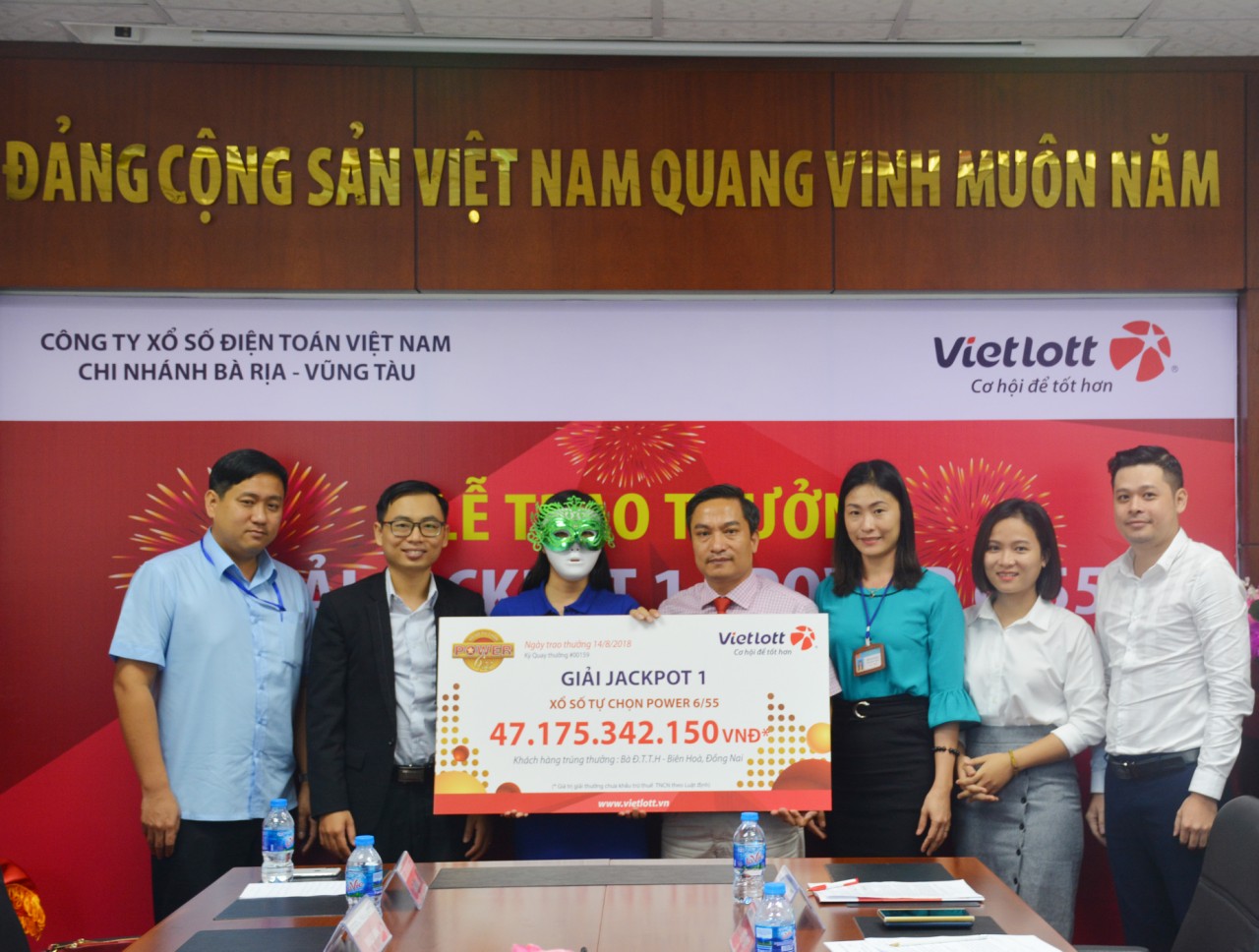 xo-so-vietlott-47-ty-vua-trao-tay-nu-dai-gia-moi-dong-nai-lai-co-nguoi-trung-hon-35-ty