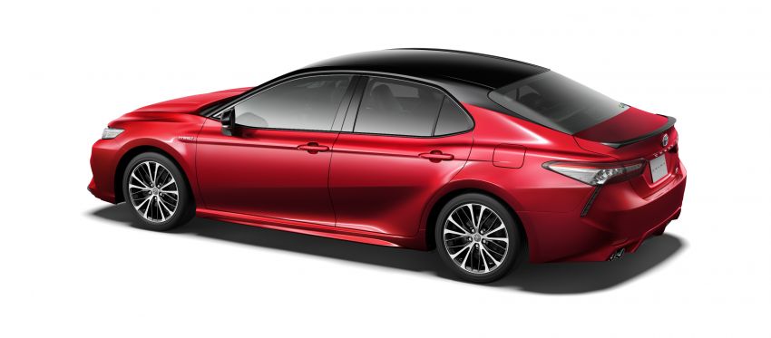 toyota-camry-sport-dep-long-lanh-trinh-lang-gia-chi-775-trieu-dong