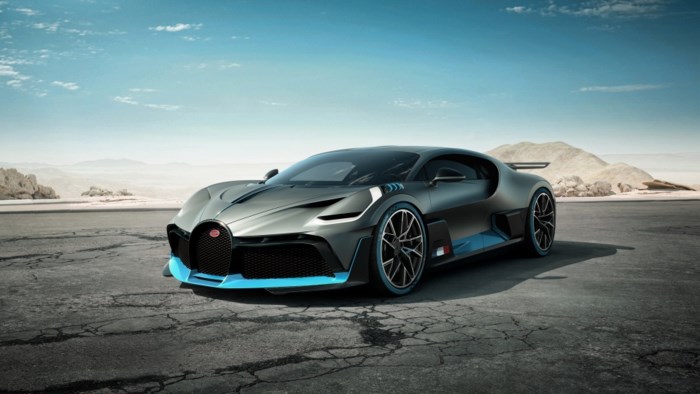 sieu-pham-bugatti-divo-gia-135-ty-dong-co-tien-cung-khong-mua-duoc