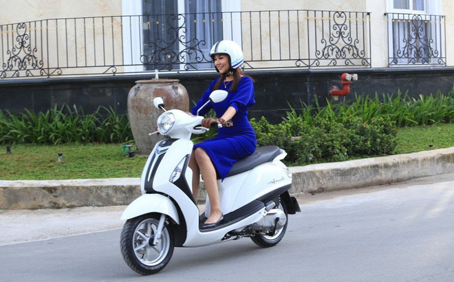 thi-truong-xe-may-viet-bang-gia-xe-yamaha-moi-nhat-cho-thang-92018