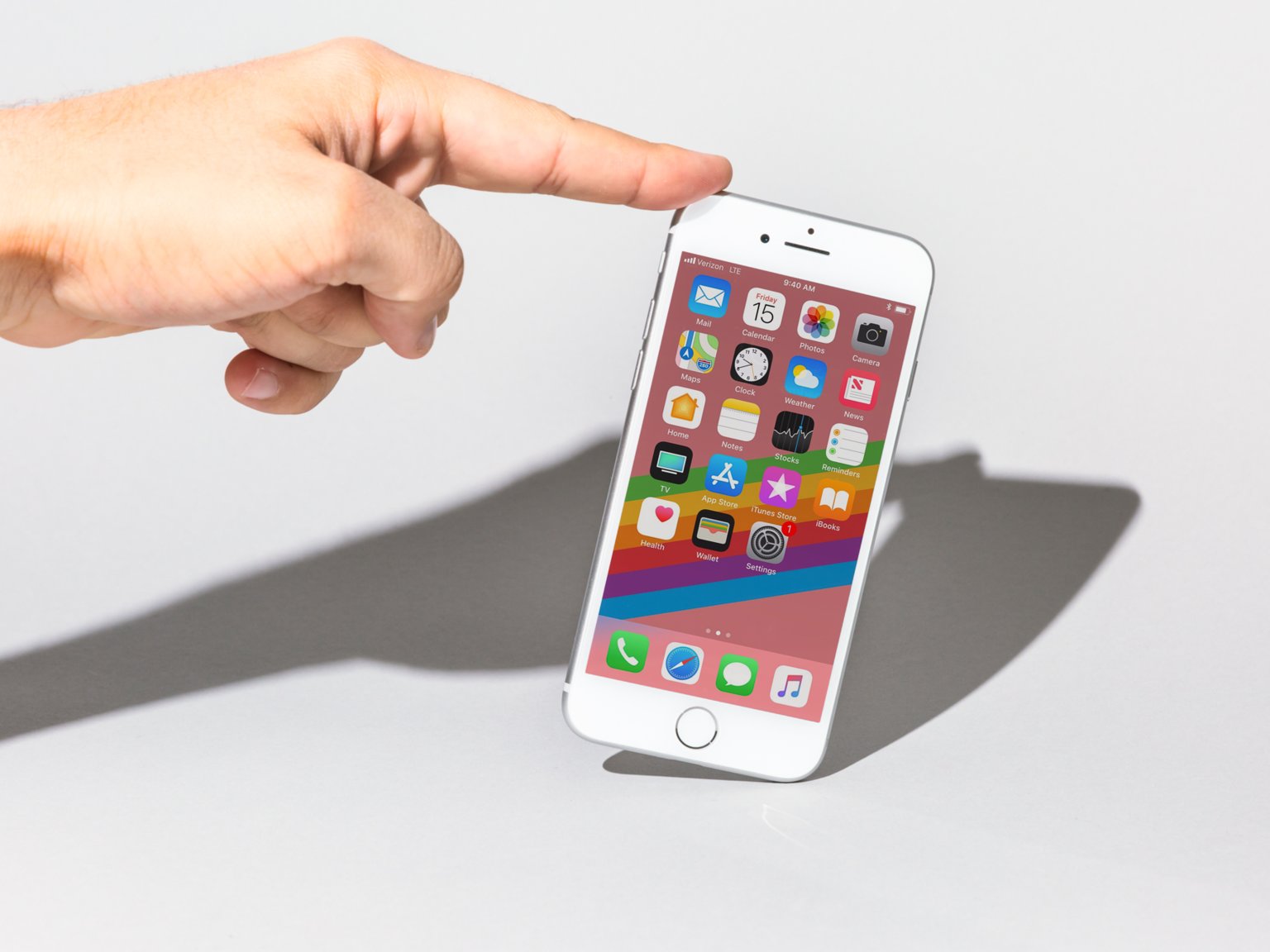 6-ly-do-ban-nen-mua-iphone-8-thay-vi-iphone-xs-moi