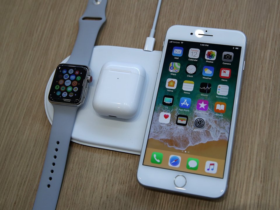 6-ly-do-ban-nen-mua-iphone-8-thay-vi-iphone-xs-moi