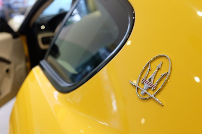 can-canh-dung-nhan-maserati-granturismo-sport-gia-hon-12-ty-vua-co-mat-tai-viet-nam
