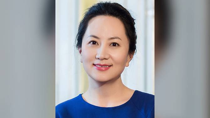 ai-nu-tap-doan-cong-nghe-trung-quoc-vua-bi-my-bat-giu-la-ai