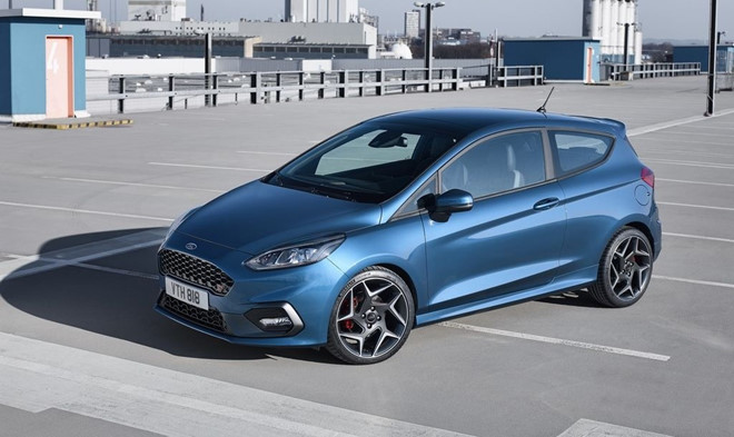 gia-ban-xe-ford-tai-viet-nam-hom-nay-ford-fiesta-ngung-san-xuat-sau-7-nam-chinh-chien