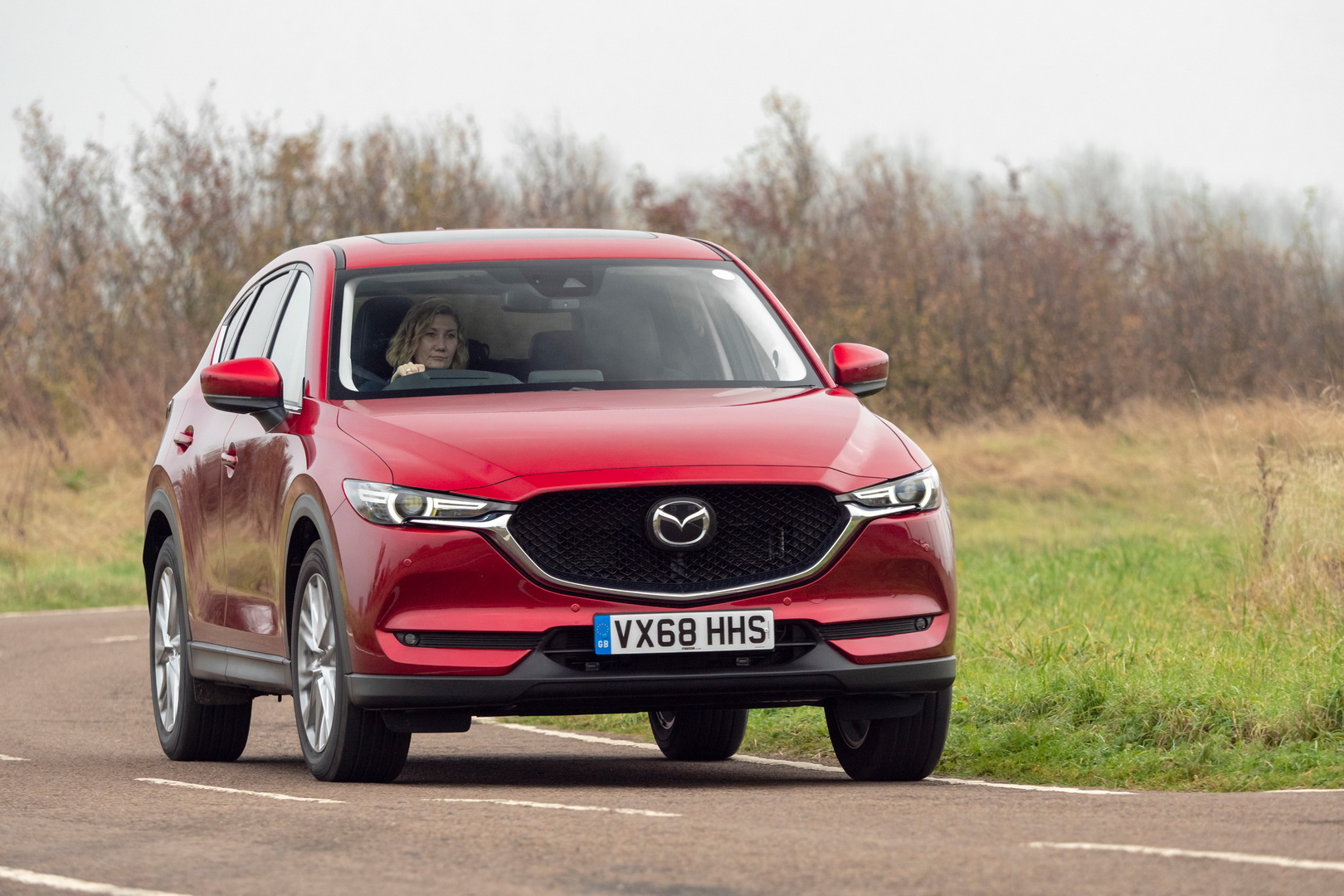 mazda-cx5-2019-vua-trinh-lang-gia-khoang-753-trieu-dong-co-gi-hay