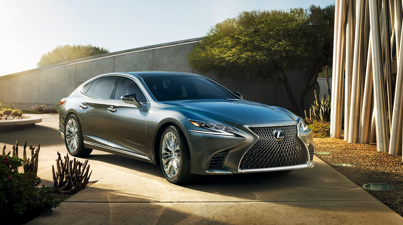 viet-nam-trieu-hoi-xe-lexus-ls500-khac-phuc-loi-co-the-gay-chet-may