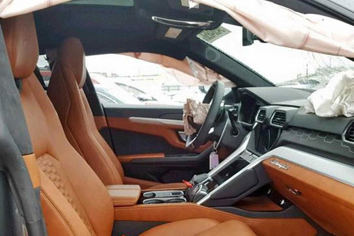 tim-chu-nhan-cho-sieu-suv-lamborghini-urus-nat-phan-dau-gia-khoi-diem-267-ty