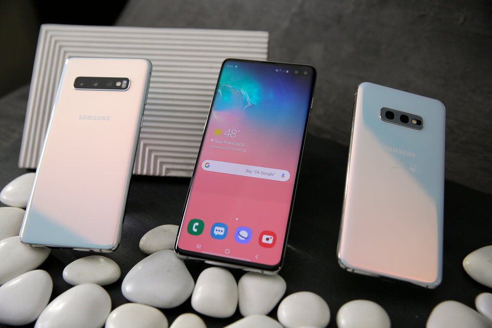 voi-3-muc-gia-khac-nhau-3-phien-ban-samsung-galaxy-s10-khac-nhau-the-nao