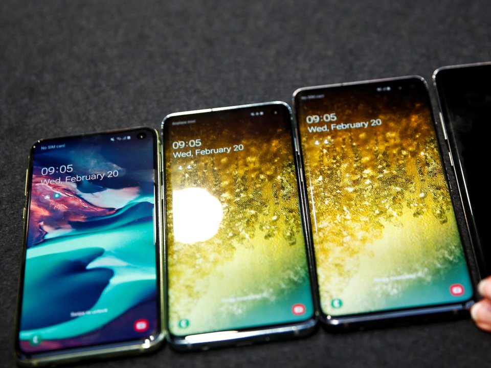 voi-3-muc-gia-khac-nhau-3-phien-ban-samsung-galaxy-s10-khac-nhau-the-nao