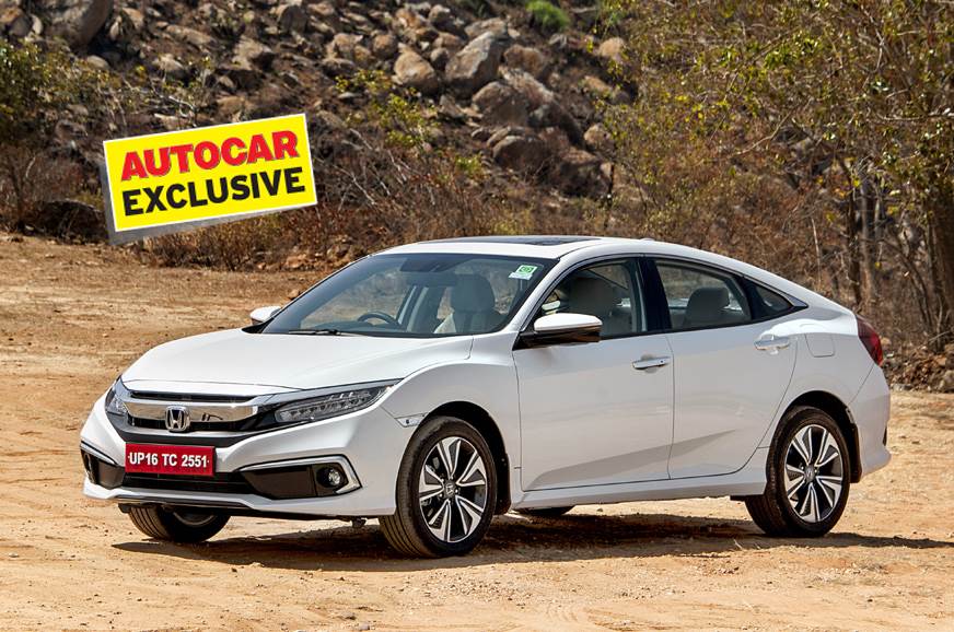 soi-chi-tiet-thiet-bi-va-tien-ich-tren-honda-civic-moi-gia-tu-524-trieu-dong