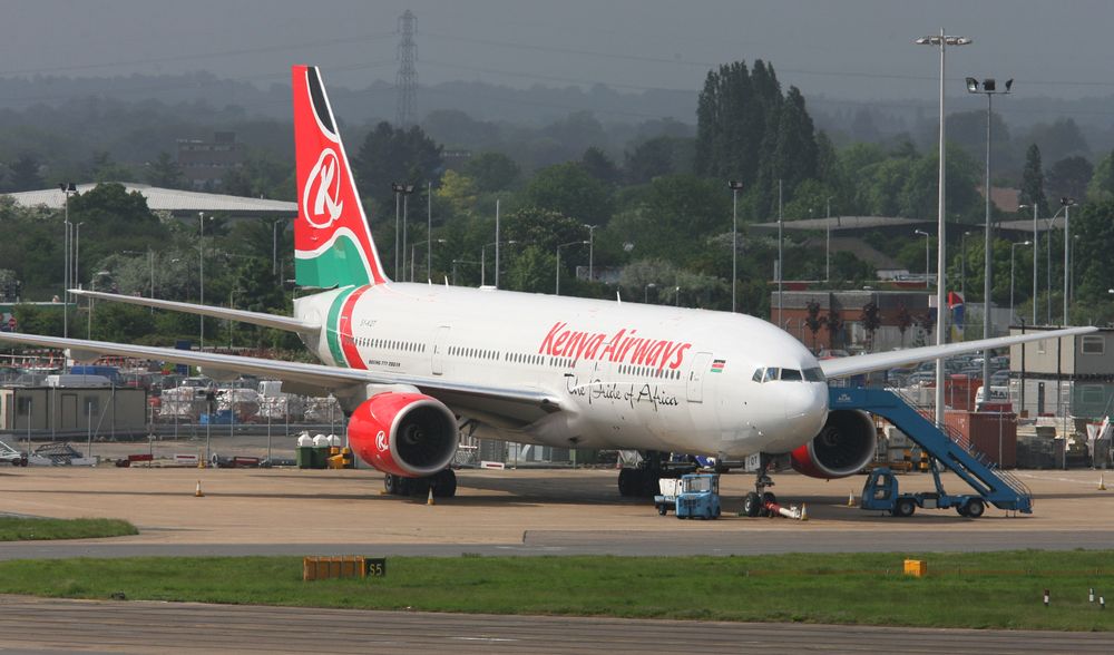 may-bay-boeing-gap-tai-nan-tham-khoc-loat-don-hang-tram-ty-do-nguy-co-vao-tay-airbus