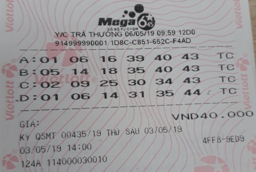 xo-so-vietlott-nu-khach-hang-deo-mat-na-nhan-giai-jackpot-khung-tai-can-tho
