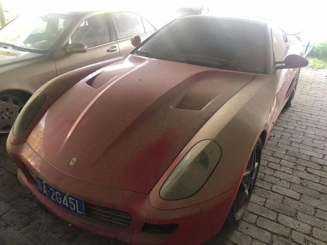 ly-do-gi-khien-chiec-xe-sang-ferrari-gan-3-ty-dong-duoc-rao-ban-chi-voi-gia-gan-6-trieu-dong ly-do-gi-khien-chiec-xe-sang-ferrari-gan-3-ty-dong-duoc-rao-ban-chi-voi-gia-gan-6-trieu-dong