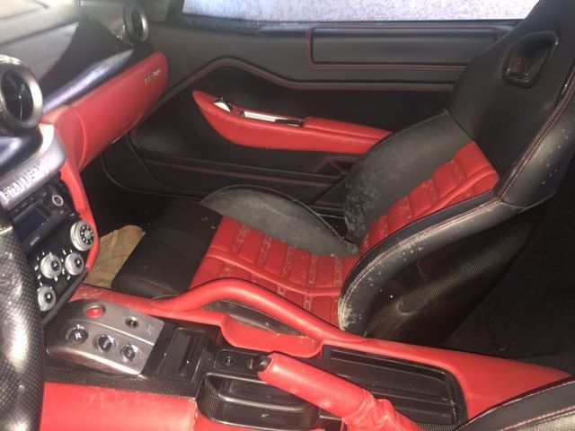 ly-do-gi-khien-chiec-xe-sang-ferrari-gan-3-ty-dong-duoc-rao-ban-chi-voi-gia-gan-6-trieu-dong