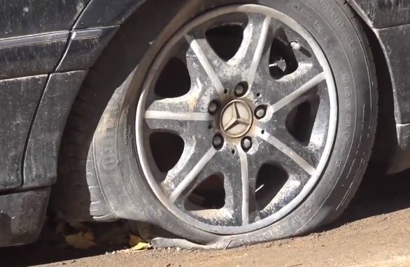 xe-sang-mercedes-benz-s600-bi-bo-roi-ben-duong-trong-2-nam-khong-thuong-tiec