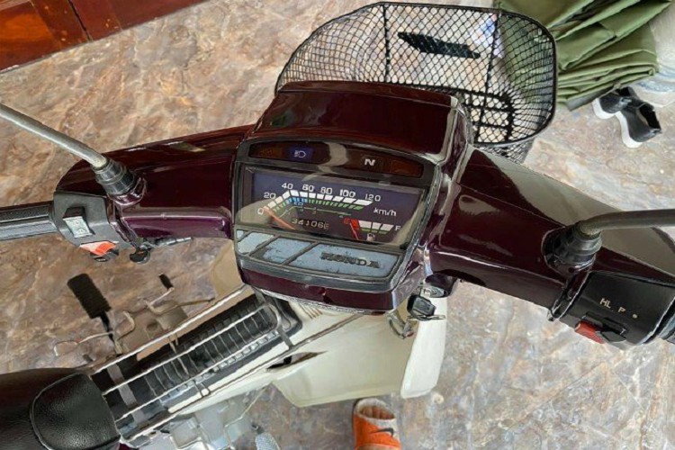 xon-xao-voi-chiec-honda-dream-ii-gan-20-nam-tuoi-thet-gia-70-trieu-o-ha-thanh xon-xao-voi-chiec-honda-dream-ii-gan-20-nam-tuoi-thet-gia-70-trieu-o-ha-thanh