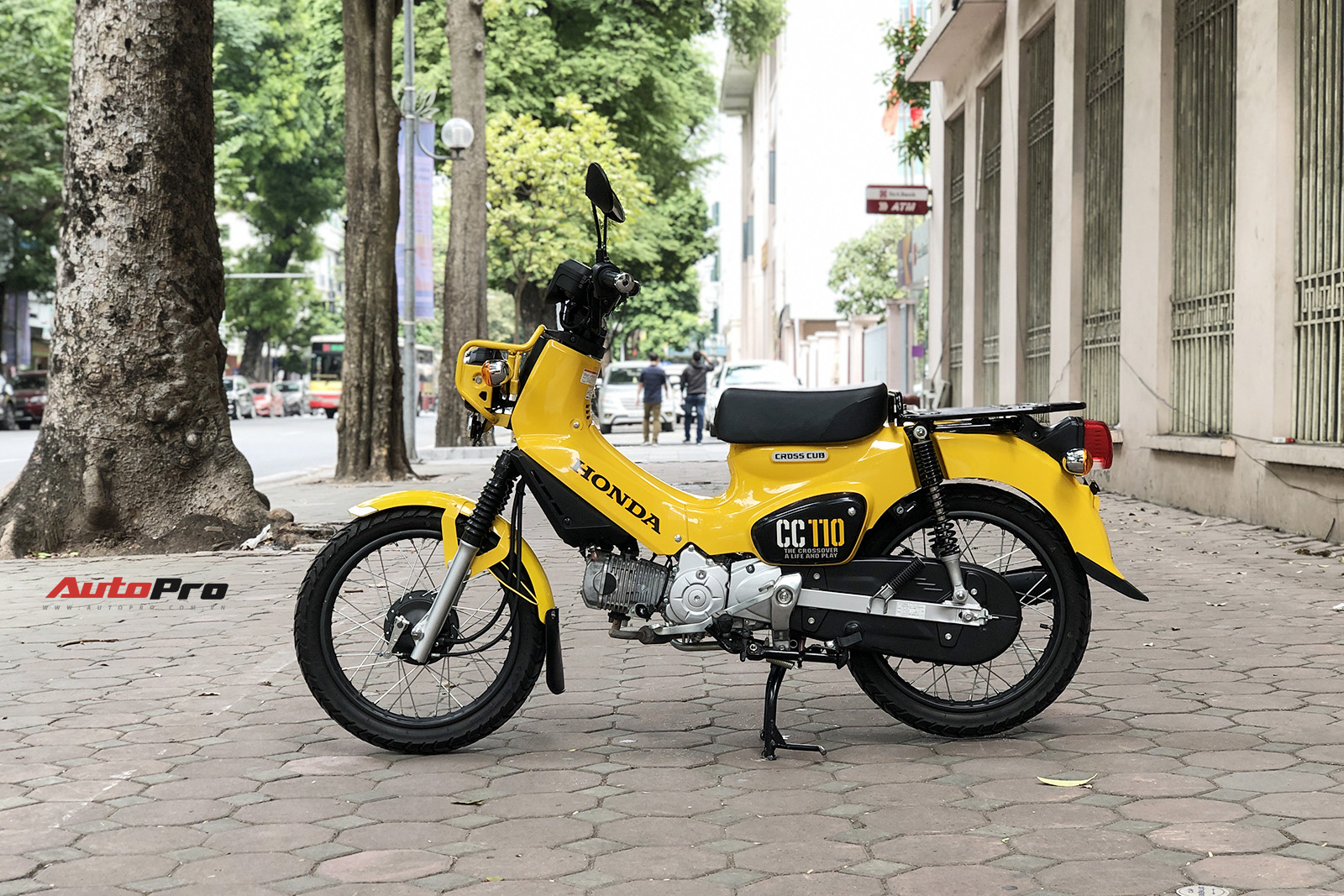 man-nhan-voi-chiec-honda-cross-cub-110cc-gia-hon-tram-trieu-cua-dan-choi-ha-thanh