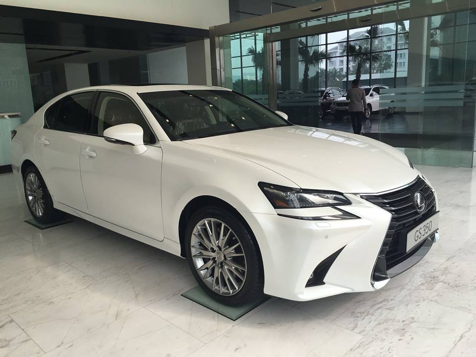 thi-truong-o-to-thang-22020-bang-gia-xe-lexus-duoc-cap-nhat-moi-nhat
