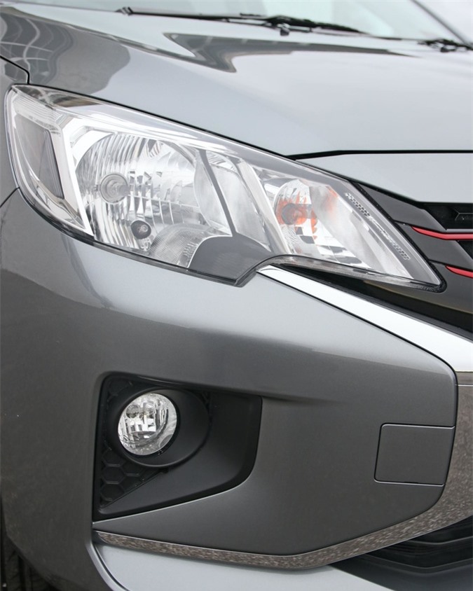 danh-gia-mitsubishi-mirage-2020-gia-sieu-re-chi-tu-316-trieu-dong