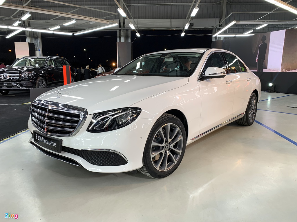 danh-gia-chi-tiet-mau-mercedes-benz-e180-gia-205-ty-tai-viet-nam