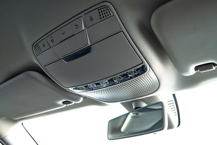 danh-gia-chi-tiet-mau-mercedes-benz-e180-gia-205-ty-tai-viet-nam