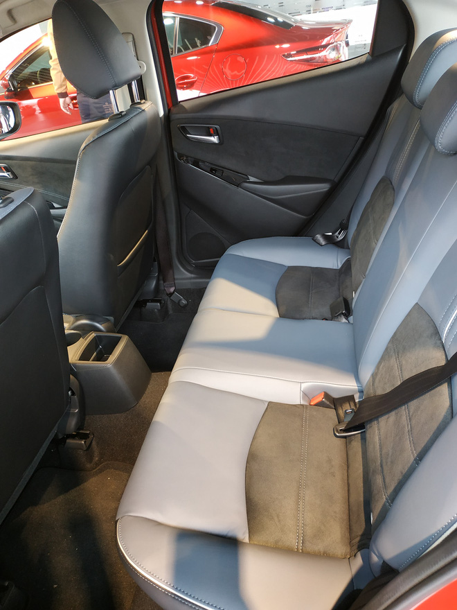 mazda2-2020-phien-ban-moi-bat-ngo-xuat-hien-tai-dai-ly-viet-nam